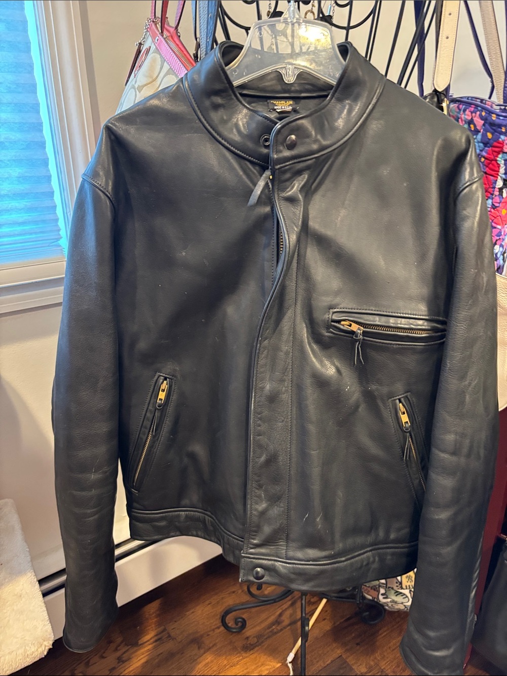 VINTAGE Men's Black Leather Zip Front Jacket